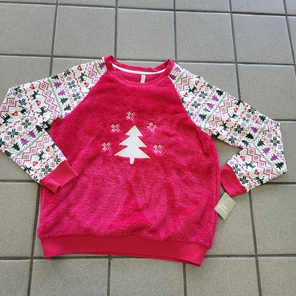 NWT Juniors Medium Simple Pleasures Raglan Christmas Soft Crewneck Sweatshirt